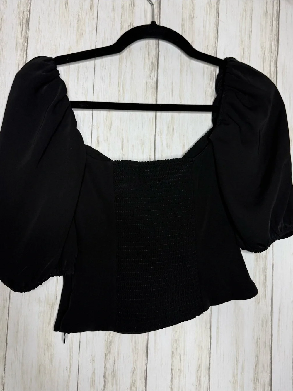 Aritzia Black Puff-Sleeve Sweetheart Top XS
